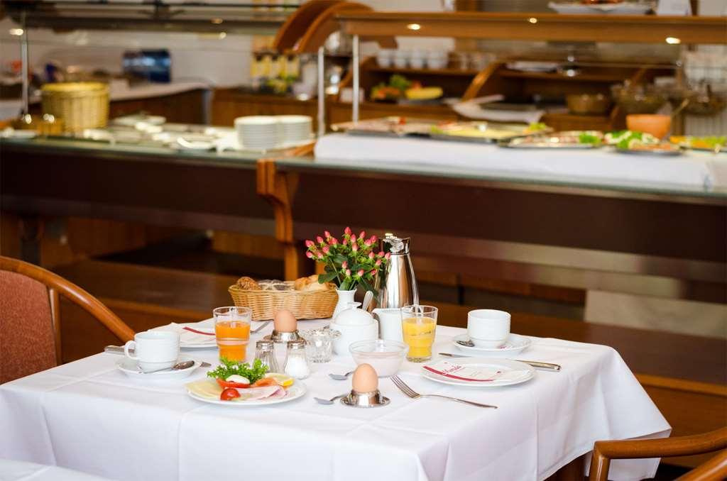 Morada Hotel Gifhorn Étterem fotó